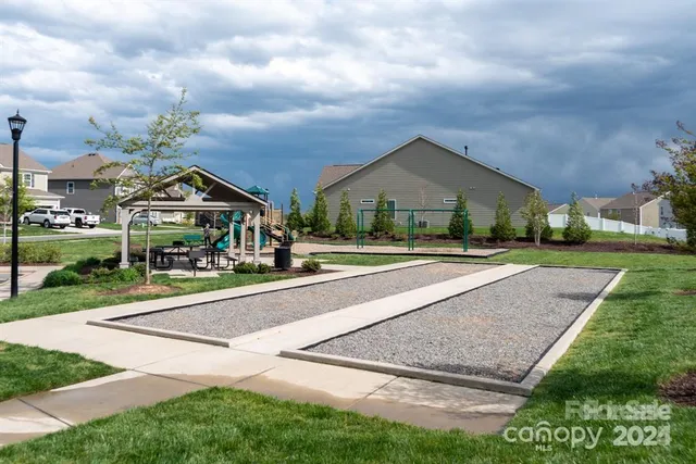 $2,850 | 196 Longleaf Drive, Mooresville, NC 28117