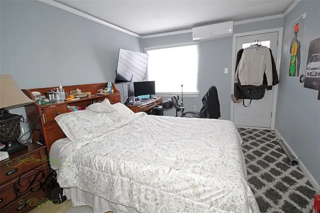 $1,499,000 | 1230 East 73rd Street | Georgetown