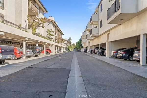 a street sign that is on a pole