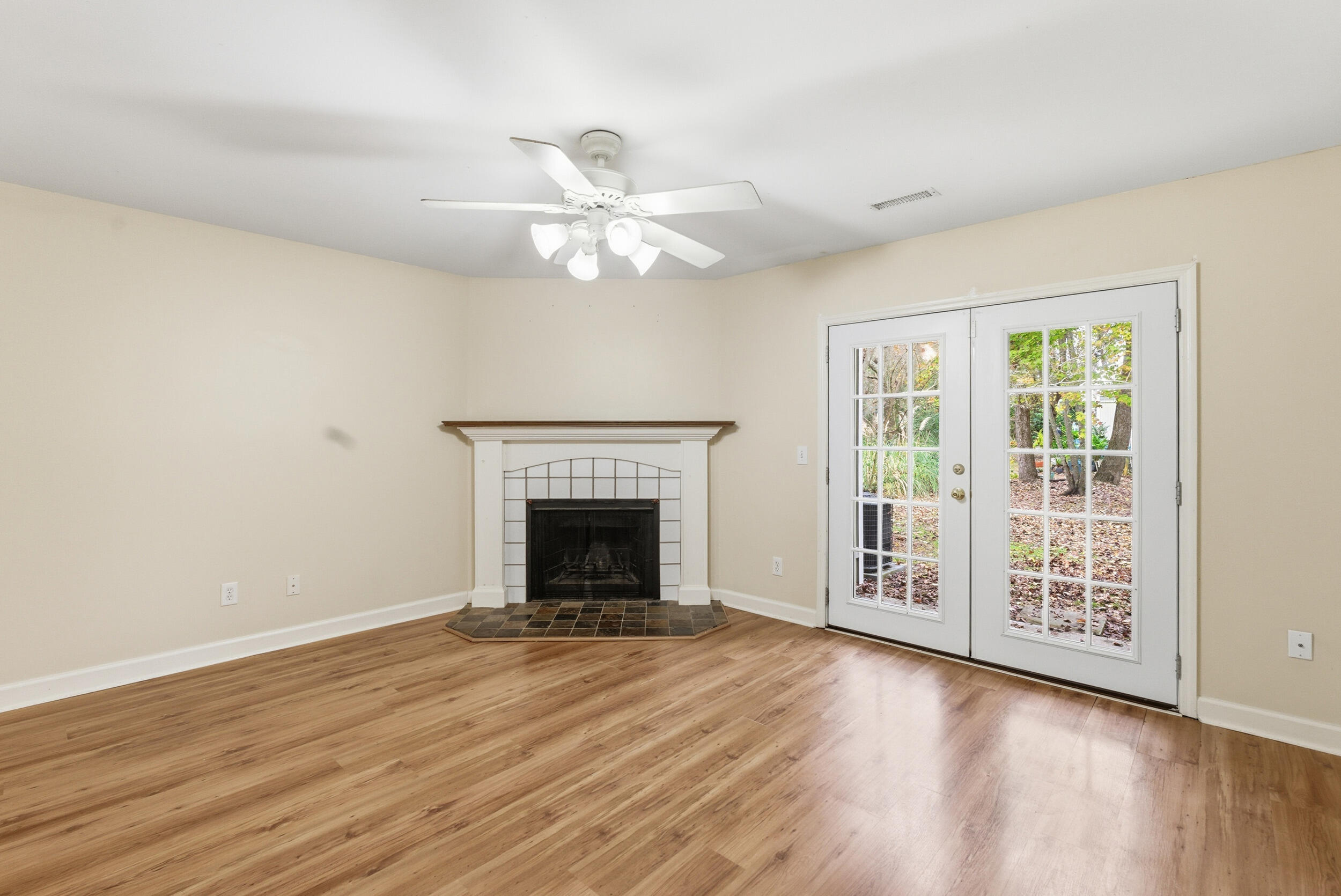 2753 Jobee Drive, Unit 6 Charleston, SC 29414 - Photo 1 of 40 18_ecp04765