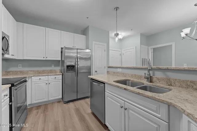 $260,000 | 200 Gateway Condos Drive, Unit 214, Surf City, NC 28445