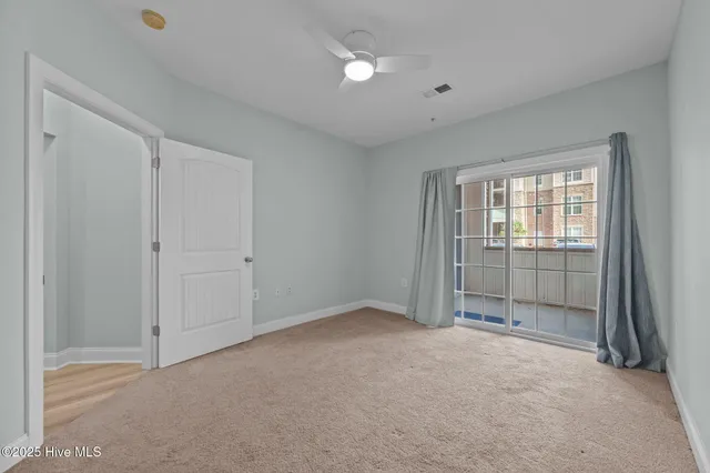 $260,000 | 200 Gateway Condos Drive, Unit 214, Surf City, NC 28445