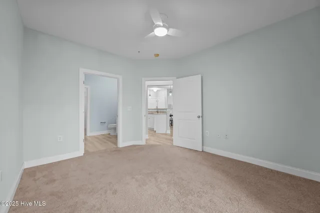 $260,000 | 200 Gateway Condos Drive, Unit 214, Surf City, NC 28445