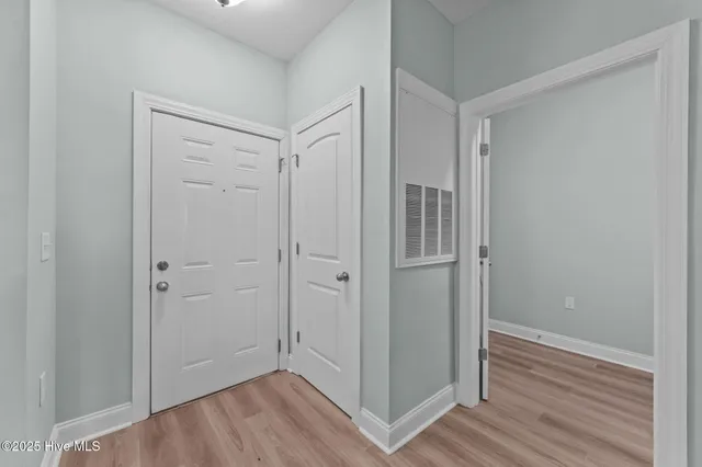 $260,000 | 200 Gateway Condos Drive, Unit 214, Surf City, NC 28445