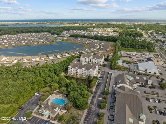 $260,000 | 200 Gateway Condos Drive, Unit 214, Surf City, NC 28445