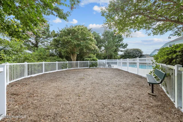 $260,000 | 200 Gateway Condos Drive, Unit 214, Surf City, NC 28445