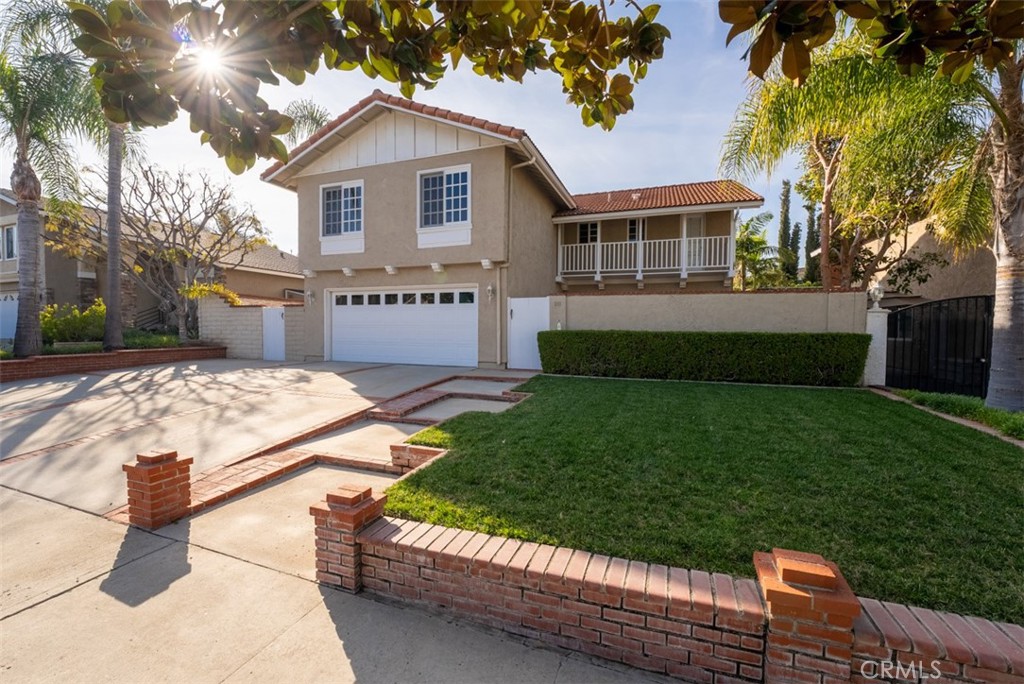 201 South Calle Diaz  