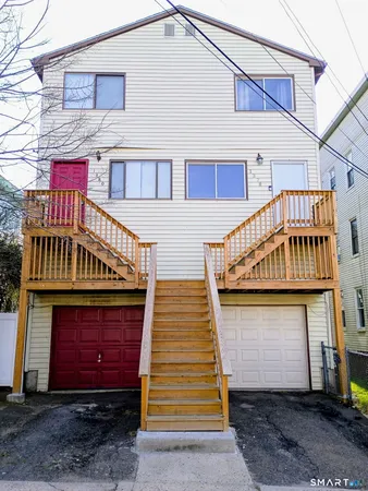 $2,500 | 1380 Kossuth Street, Bridgeport, CT 06608