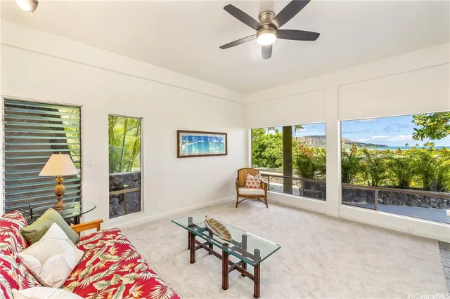 $2,675,000 | 5926 Kalanianaʻole Highway, Honolulu, HI 96821