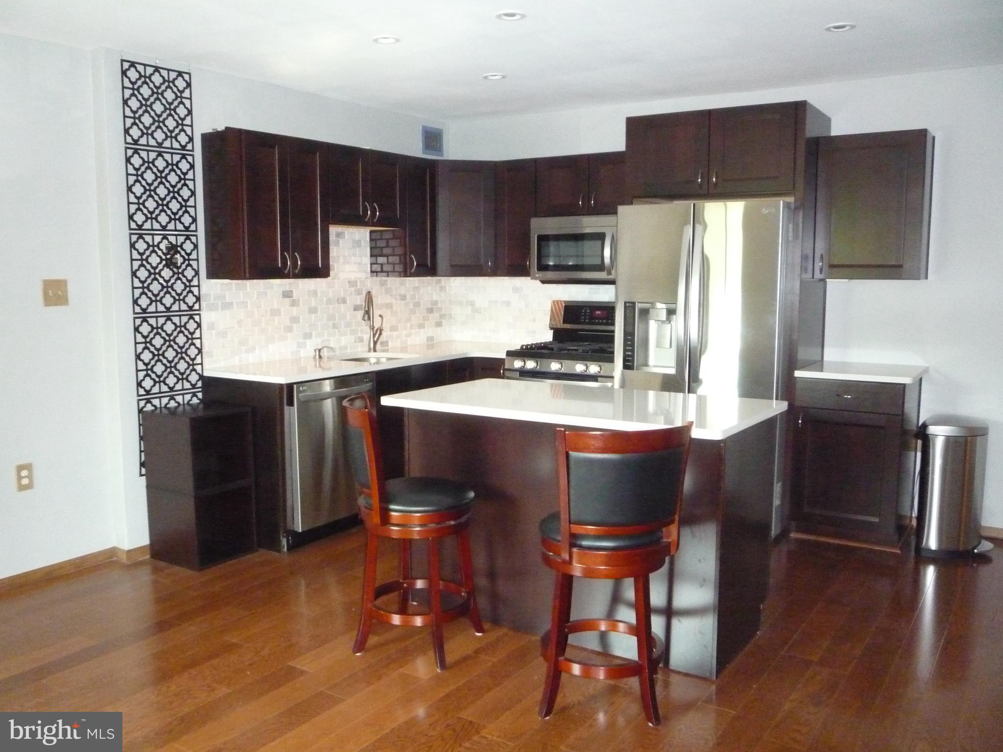 1300 South Arlington Ridge Road, Unit 103 Arlington, VA 22202 - Photo 2 of 30 Spacious Gourmet Kitchen