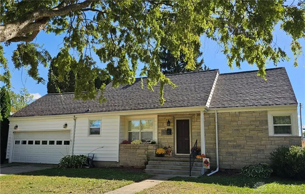 $264,900 | 115 East Pinehurst Street, Sidney, OH 45365