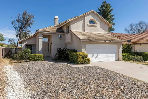 $639,000 | 39082 Vía Las Quintas, Murrieta, CA 92562