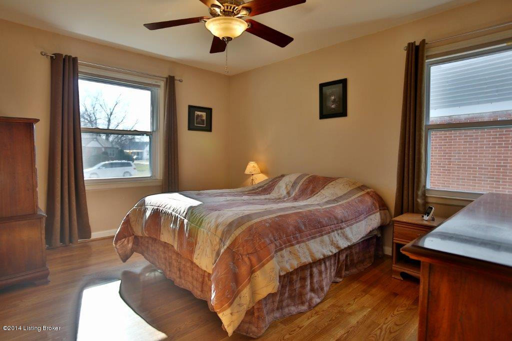 3003 Rosedale Boulevard Louisville, KY 40220 - Photo 19 of 40 JI0A2957