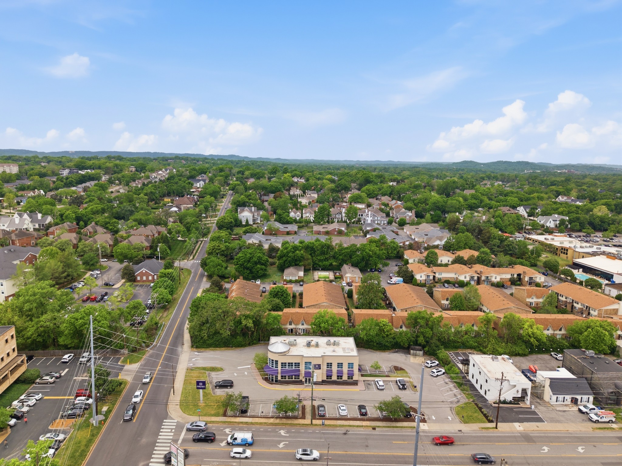 2116 Hobbs Road, Unit L7 Nashville, TN 37215 - Photo 17 of 22