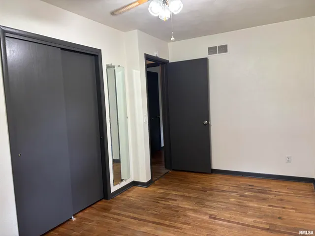 $1,595 | 2544 Glenn Street, Bettendorf, IA 52722