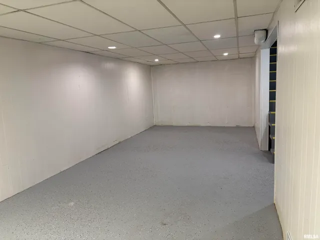 $1,595 | 2544 Glenn Street, Bettendorf, IA 52722