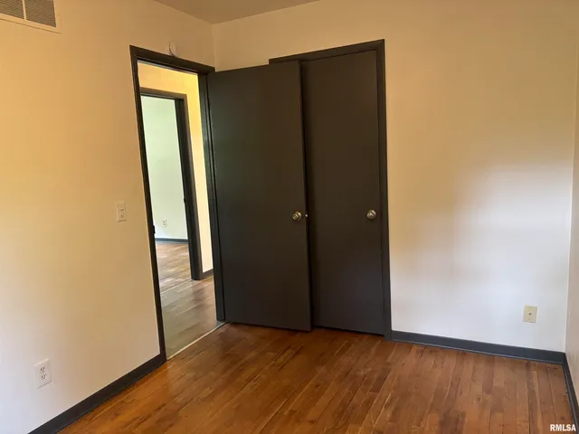 $1,595 | 2544 Glenn Street, Bettendorf, IA 52722