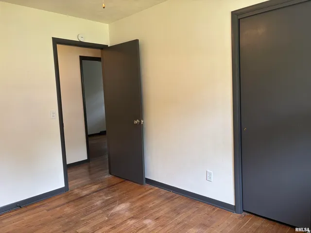 $1,595 | 2544 Glenn Street, Bettendorf, IA 52722