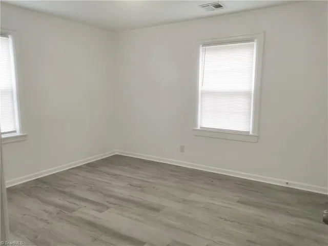 $1,200 | 215 Ray Street, Greensboro, NC 27406