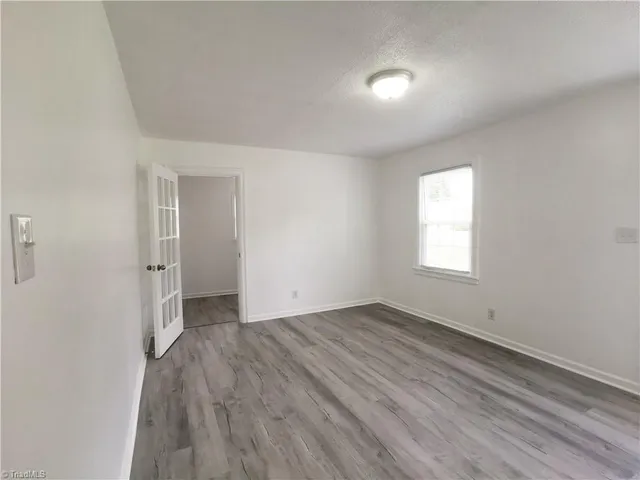 $1,200 | 215 Ray Street, Greensboro, NC 27406