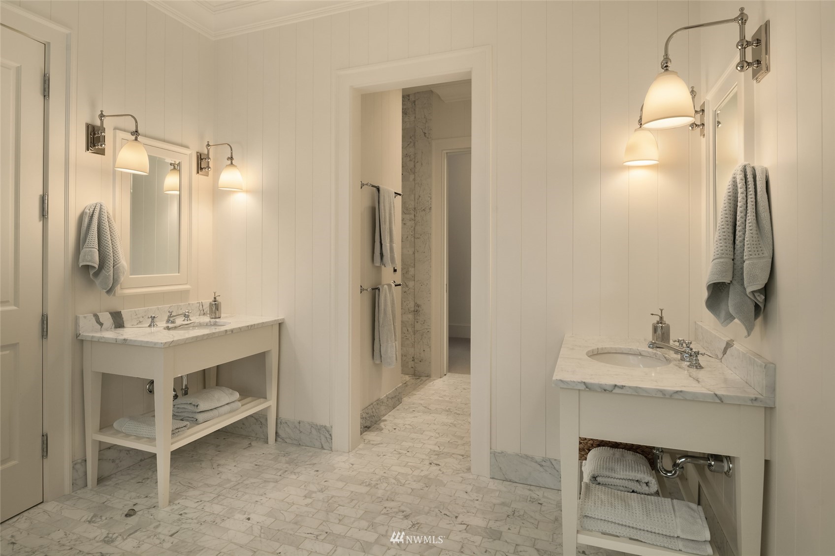 8143 Headlands Way Clinton, WA 98236 - Photo 11 of 26