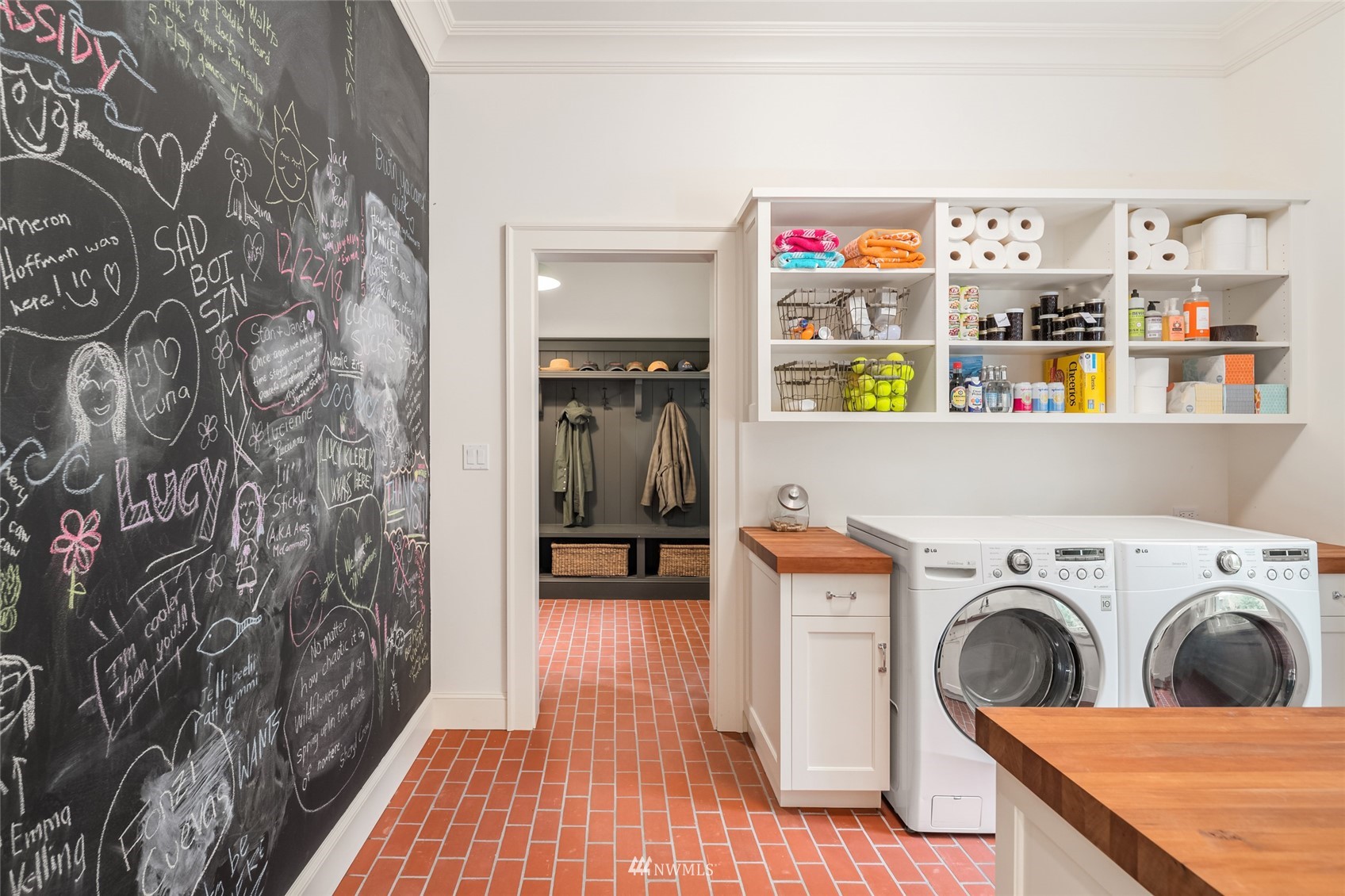 8143 Headlands Way Clinton, WA 98236 - Photo 23 of 26