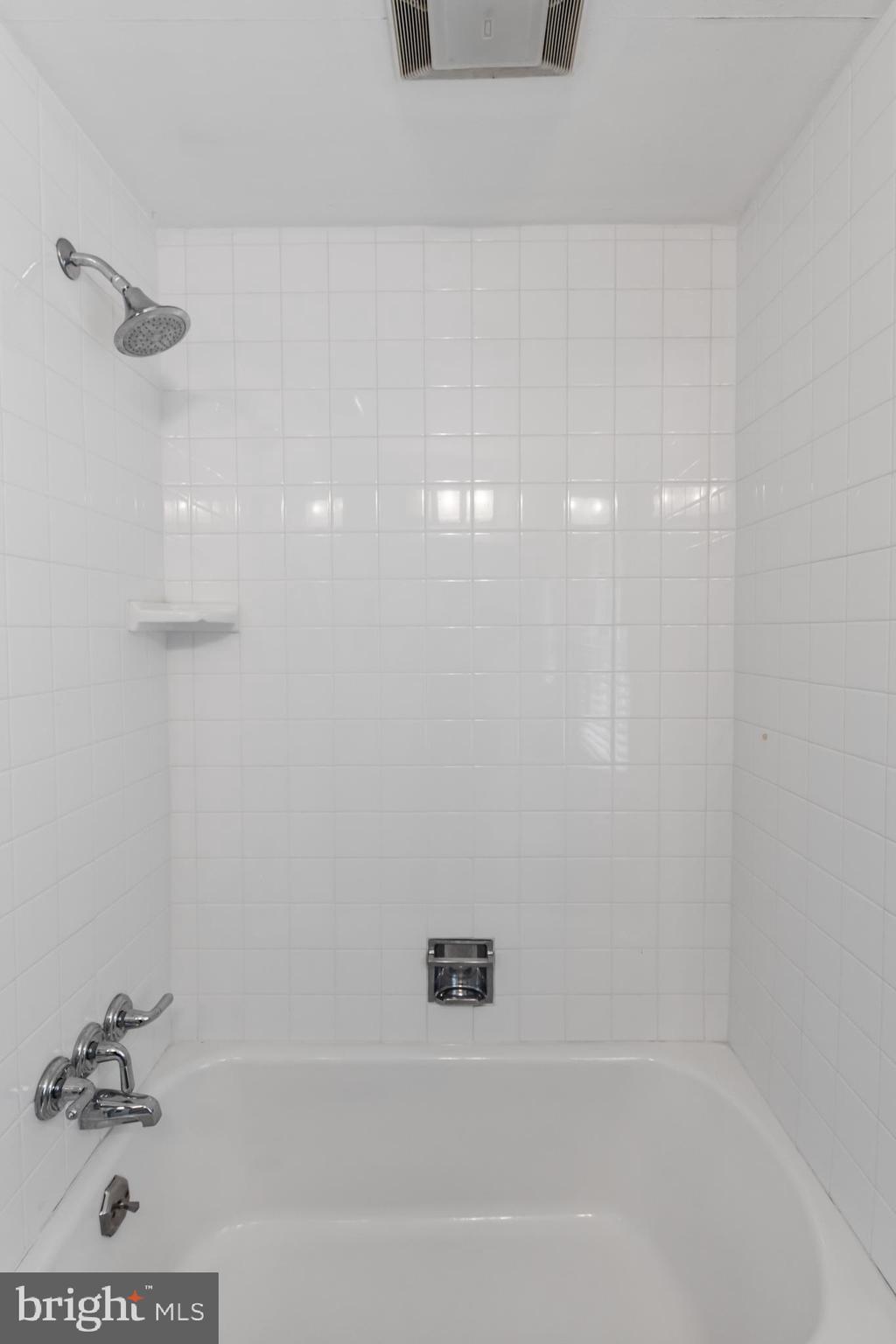1527 Ridge Road Lancaster, PA 17603 - Photo 36 of 59 Gallery Image 36