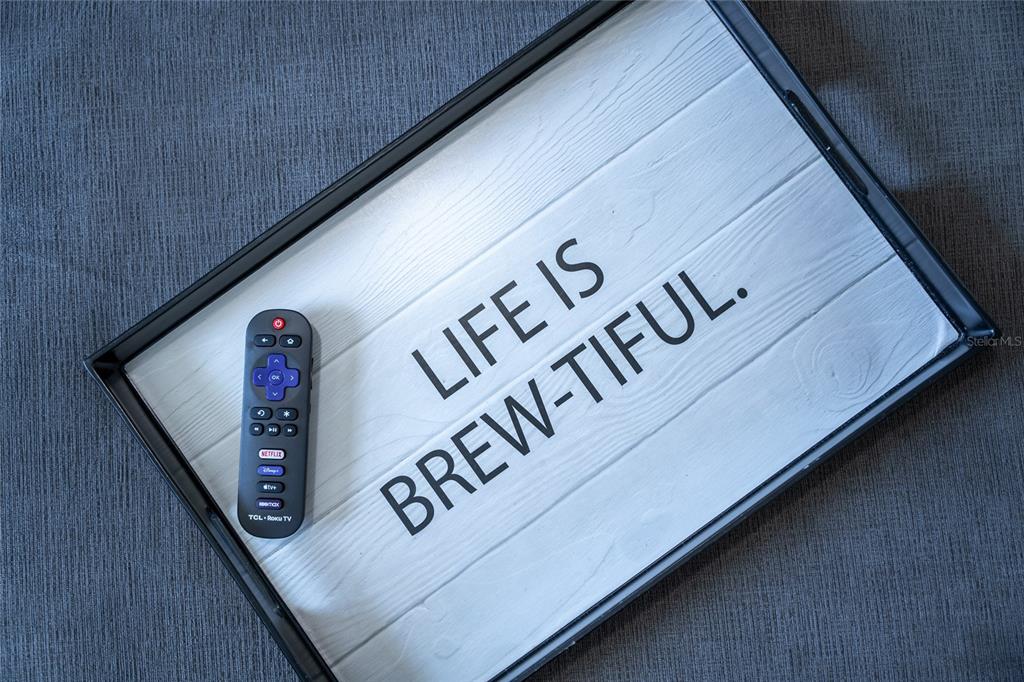 52 North York Road Avon Park, FL 33825 - Photo 19 of 44 a close up of a street sign