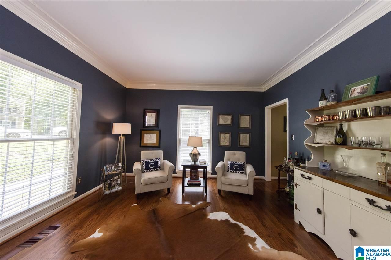 2025 Shagbark Road Birmingham, AL 35244 - Photo 5 of 36