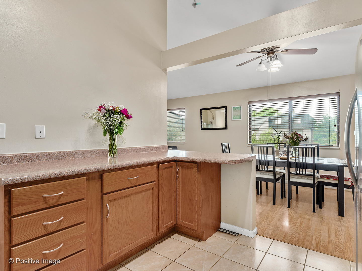 773 High Ridge Road Roselle, IL 60172 - Photo 9 of 18 a dining hall with granite countertop lots of counter top space and dining table