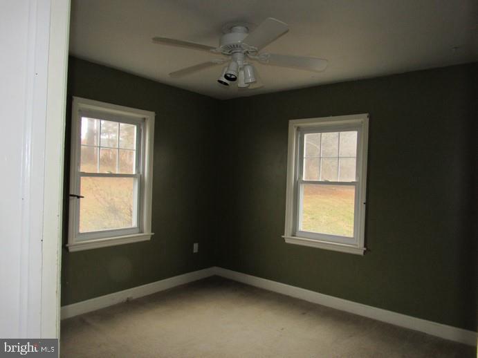 49 Ridgeway Drive York, PA 17404 - Photo 8 of 11 Gallery Image 8