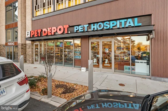 $470,000 | 21460 Mount Sterling Terrace, Unit 102, Sterling, VA 20164