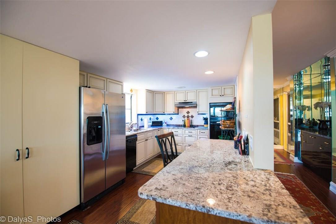 Undisclosed Address Tequesta, FL 33469 - Photo 3 of 14 Photo 3