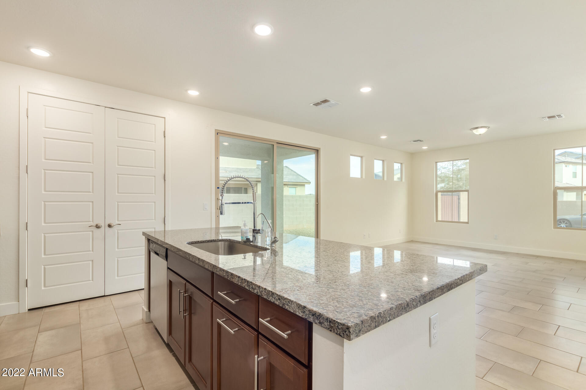 4902 South Tune Mesa, AZ 85212 - Photo 15 of 37 Kitchen_4