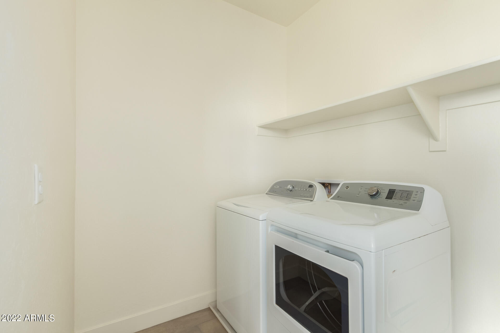 4902 South Tune Mesa, AZ 85212 - Photo 32 of 37 Upstairs Laundry