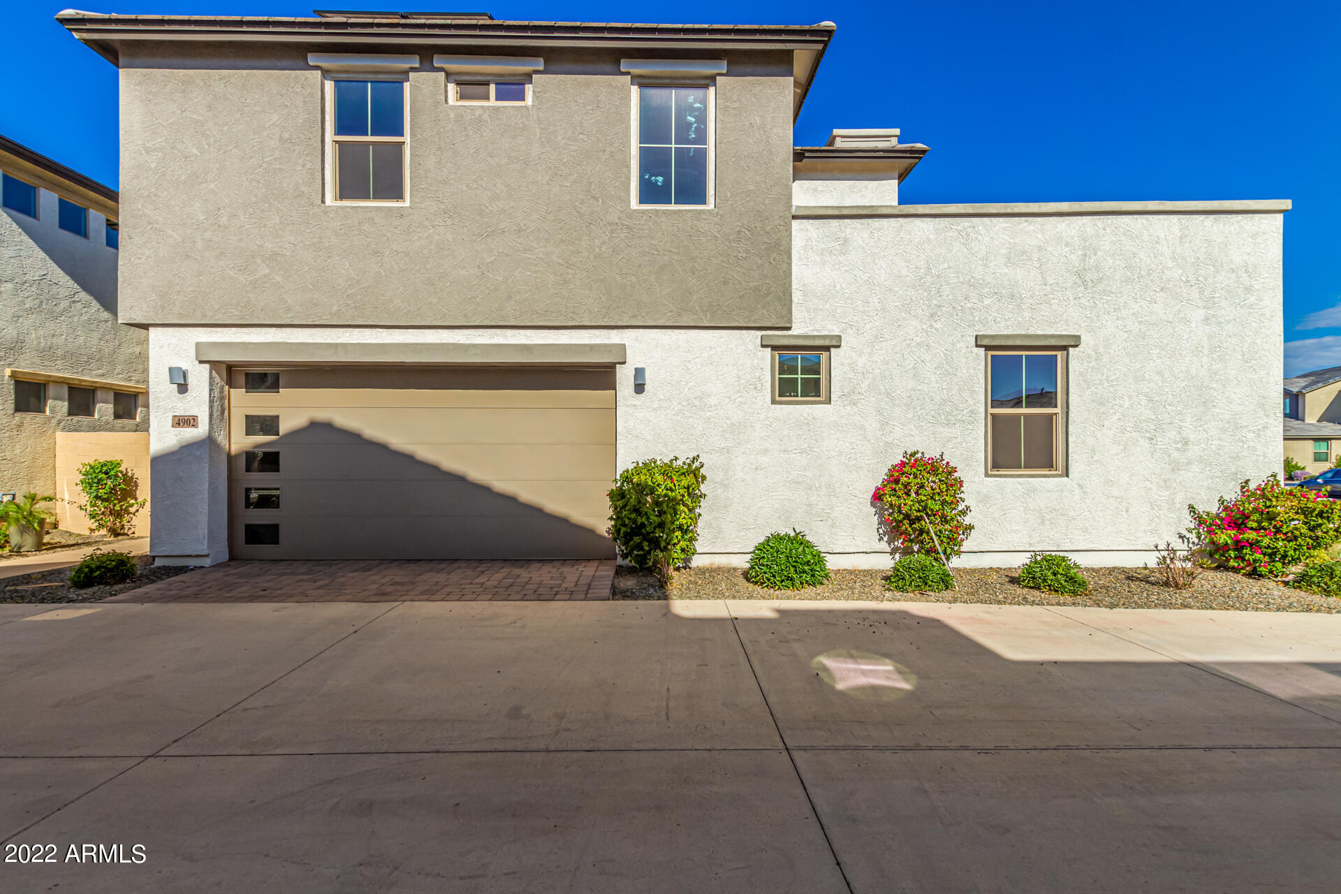 4902 South Tune Mesa, AZ 85212 - Photo 4 of 37 Side_1