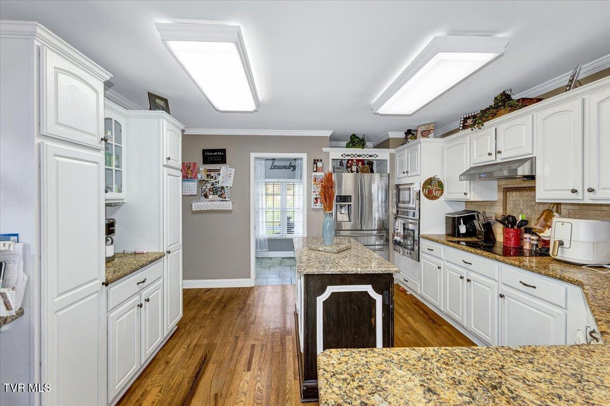 357 Boonesboro Road Gray, TN 37615 - Photo 11 of 50 32-128A8959