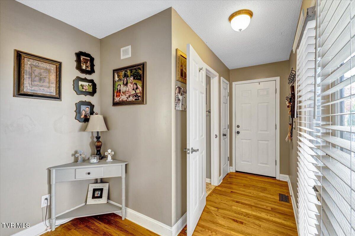 357 Boonesboro Road Gray, TN 37615 - Photo 36 of 50 38-128A8981