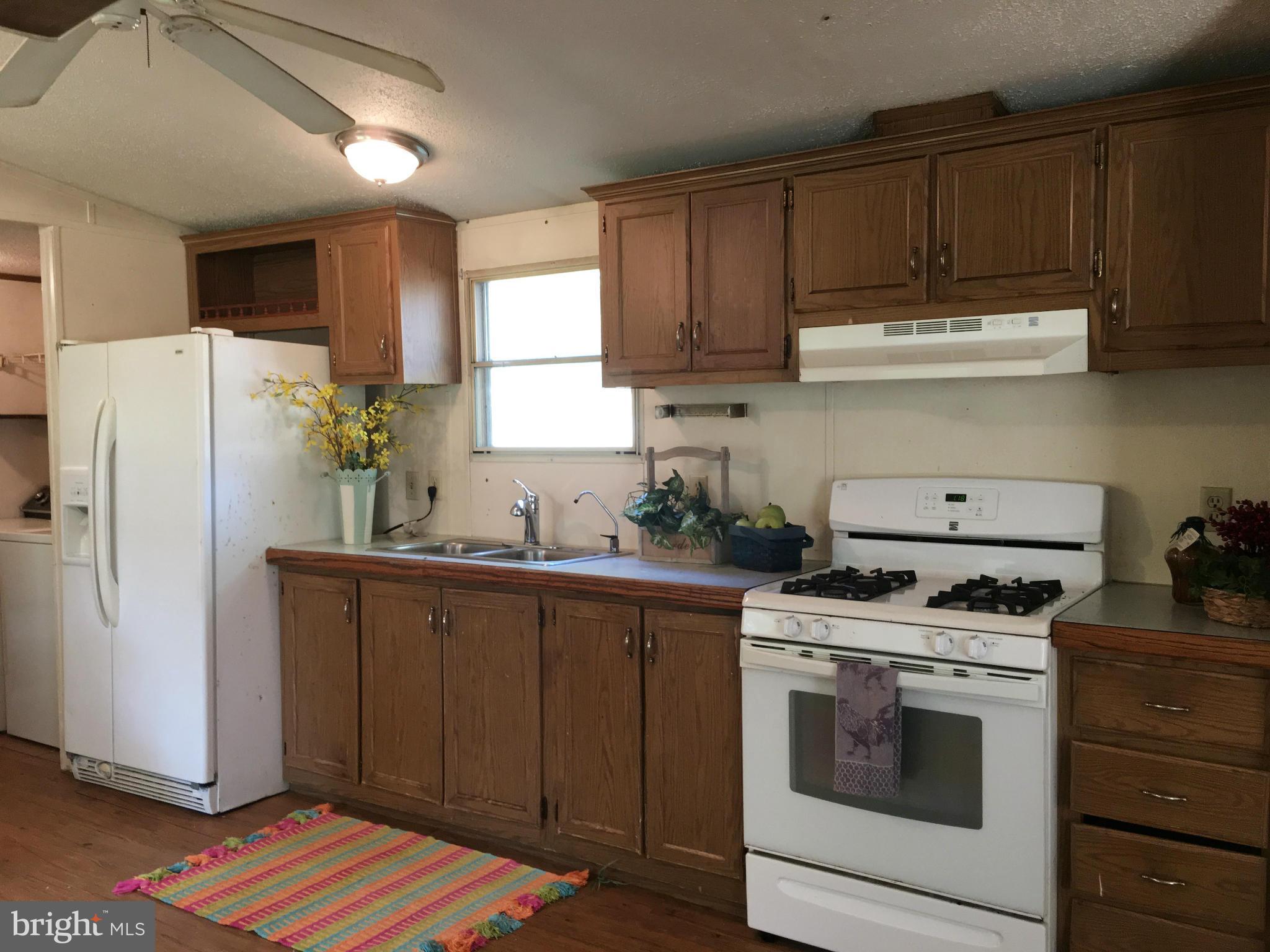 1523 Dooley Road Whiteford, MD 21160 - Photo 9 of 21 Kitchen