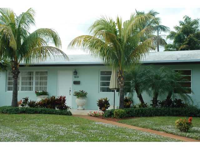1031 Northeast 4th Avenue Boca Raton, FL 33432 - Photo 1 of 2 Primary Photo