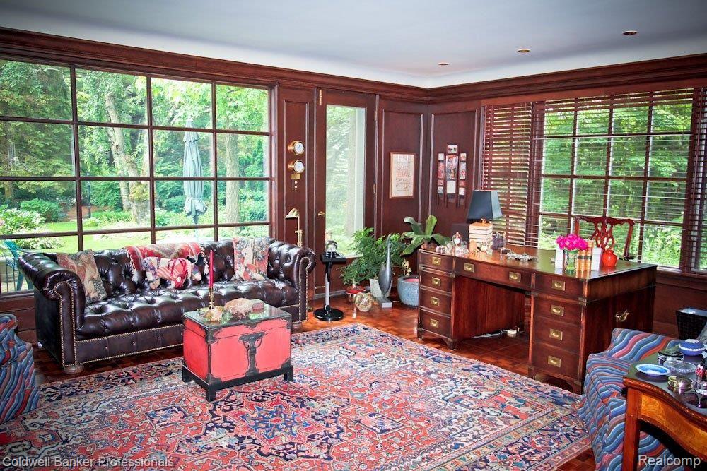 1320 Covington Road Bloomfield Hills, MI 48301 - Photo 7 of 25 IMG_8406.jpg
