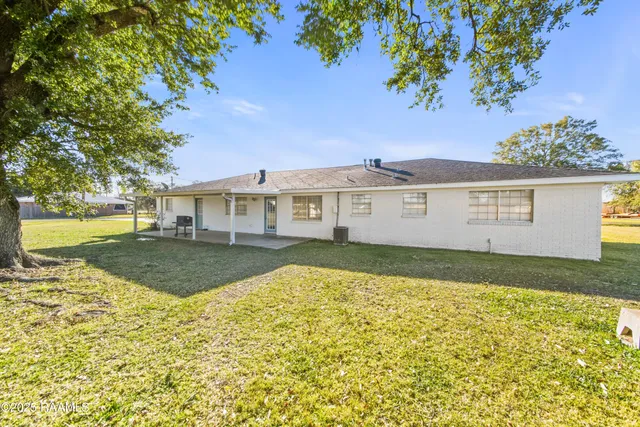 $250,000 | 1122 Dugas Road, Lafayette, LA 70507