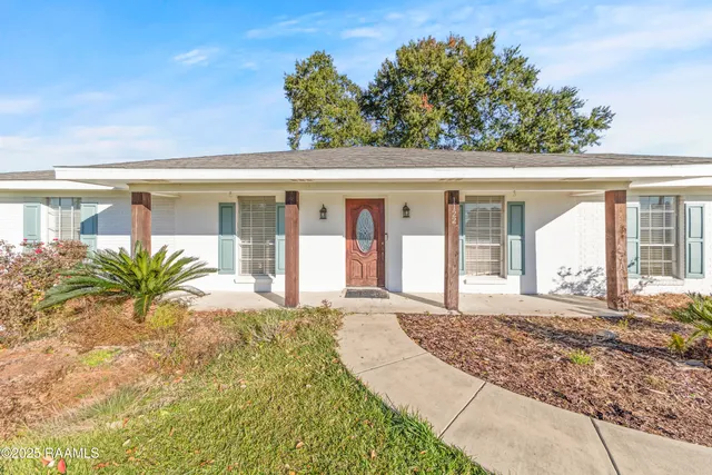 $250,000 | 1122 Dugas Road, Lafayette, LA 70507