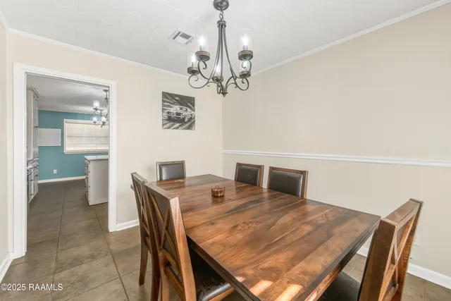 $250,000 | 1122 Dugas Road, Lafayette, LA 70507