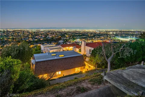 $2,199,000 | 444 Vía El Chico, Redondo Beach, CA 90277