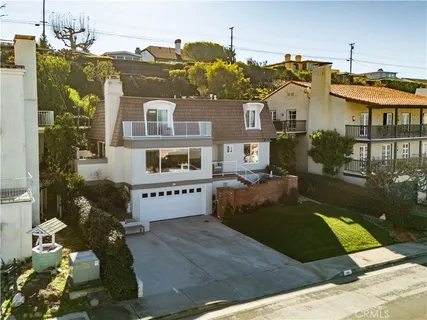 $2,199,000 | 444 Vía El Chico, Redondo Beach, CA 90277