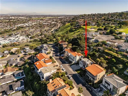 $2,199,000 | 444 Vía El Chico, Redondo Beach, CA 90277