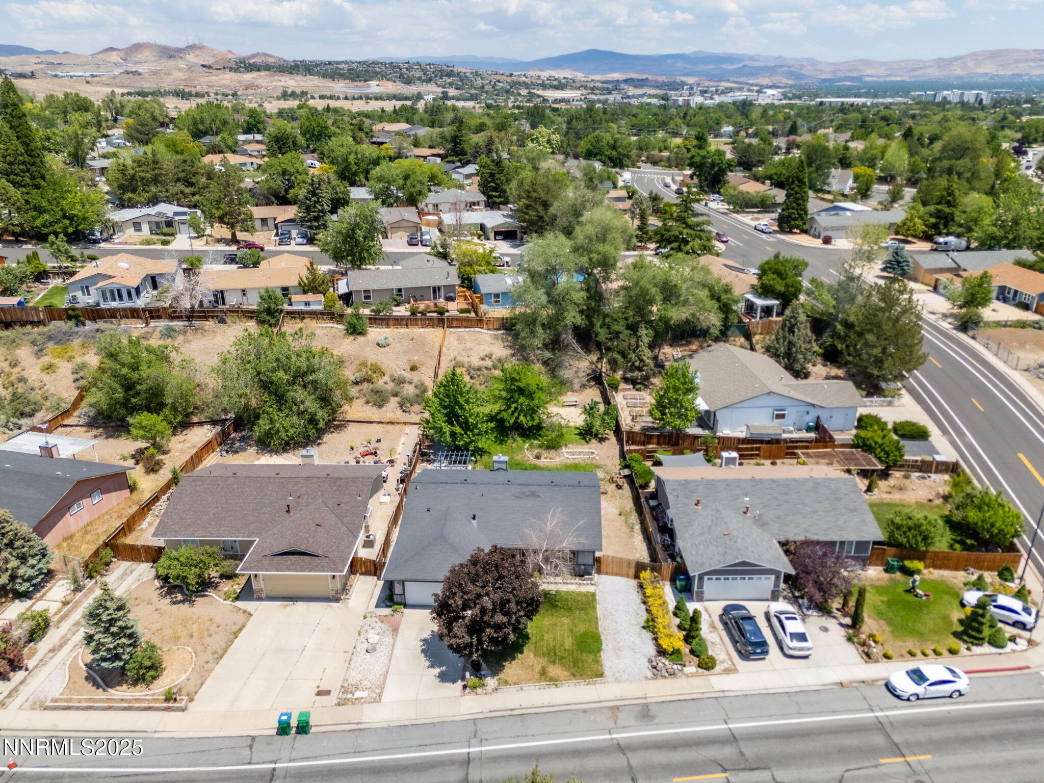 2120 Keystone Avenue Reno, NV 89503 - Photo 4 of 35 5-web-or-mls-2120 Keystone Drone-6