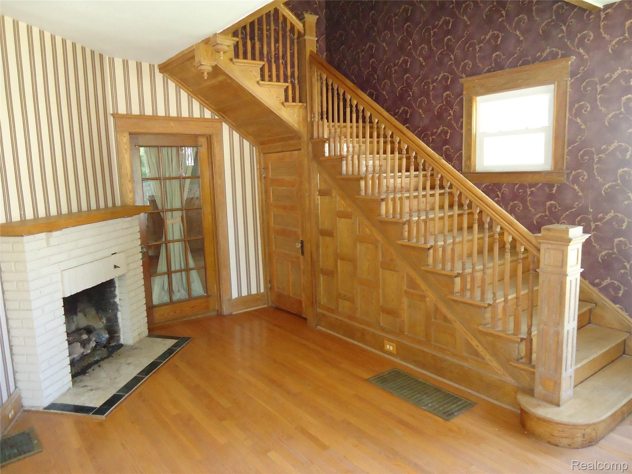 1910 6th Street Bay City, MI 48708 - Photo 44 of 66 DSC07688.JPG