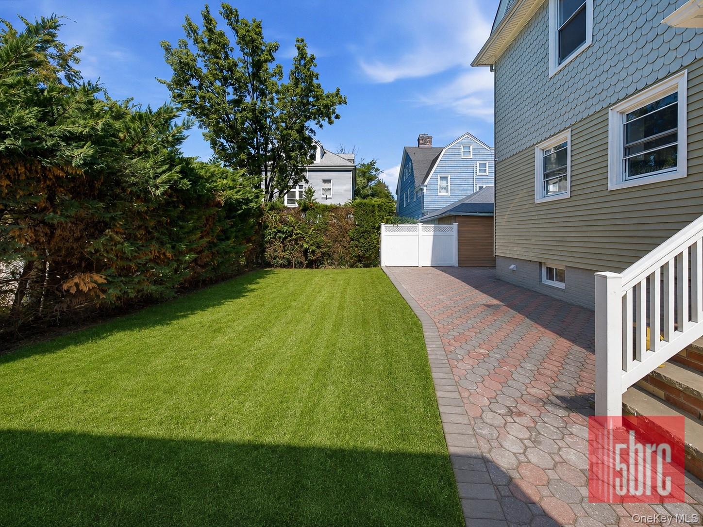 1205 Beverley Road Brooklyn, NY 11218 - Photo 44 of 50